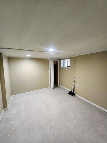 4558 State Route Cc, West Plains, MO 65775