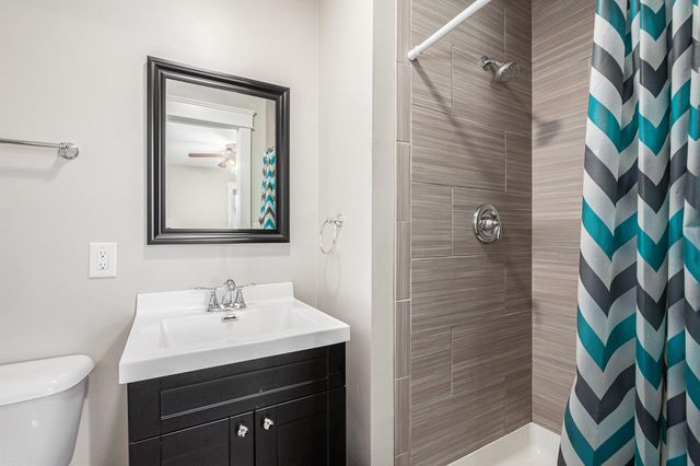 3804 Sunset Drive, Valparaiso, IN 46383