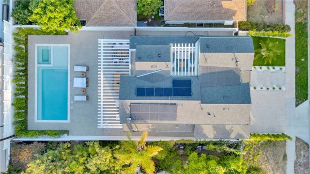 706 S Kenneth Road, Burbank, CA 91501