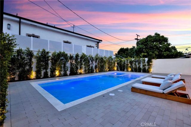 706 S Kenneth Road, Burbank, CA 91501
