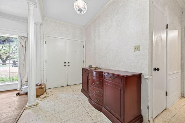 7131 Holmsley Lane N, Houston, TX 77040