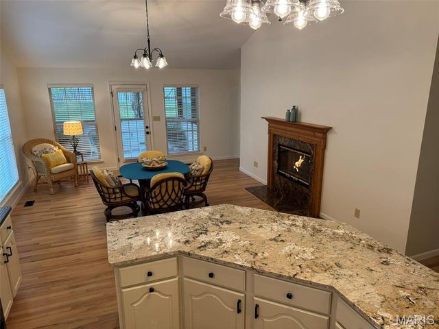 727 Hawk Run Drive, O'fallon, MO 63368