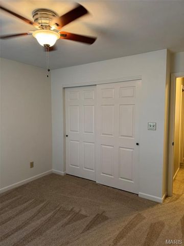 727 Hawk Run Drive, O'fallon, MO 63368