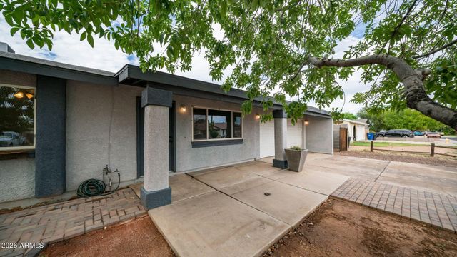 2526 E ISABELLA Avenue, Mesa, AZ 85204