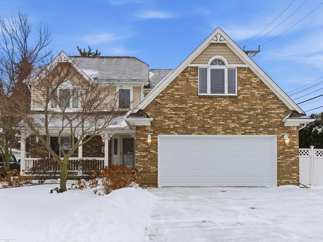 20700 Frazho Street, St Clair Shores, MI 48081