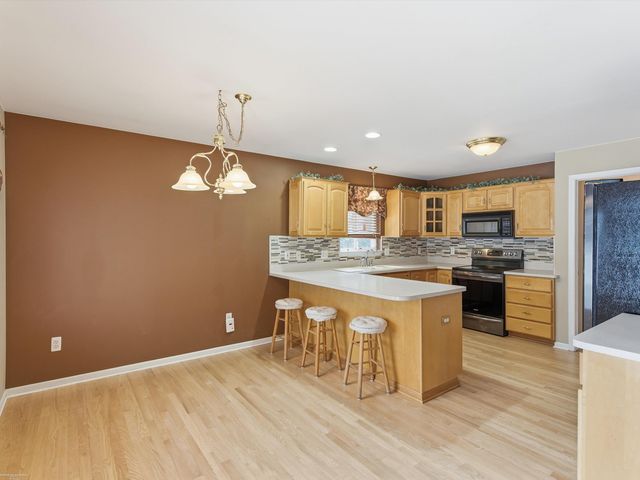 20700 Frazho Street, St Clair Shores, MI 48081