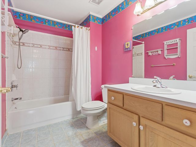 20700 Frazho Street, St Clair Shores, MI 48081