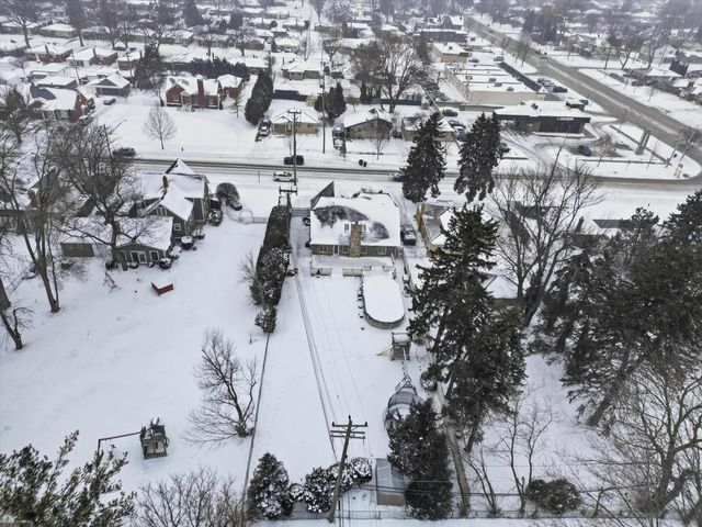 20700 Frazho Street, St Clair Shores, MI 48081