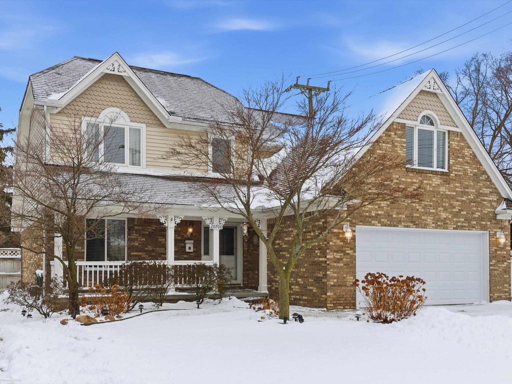 20700 Frazho Street, St Clair Shores, MI 48081