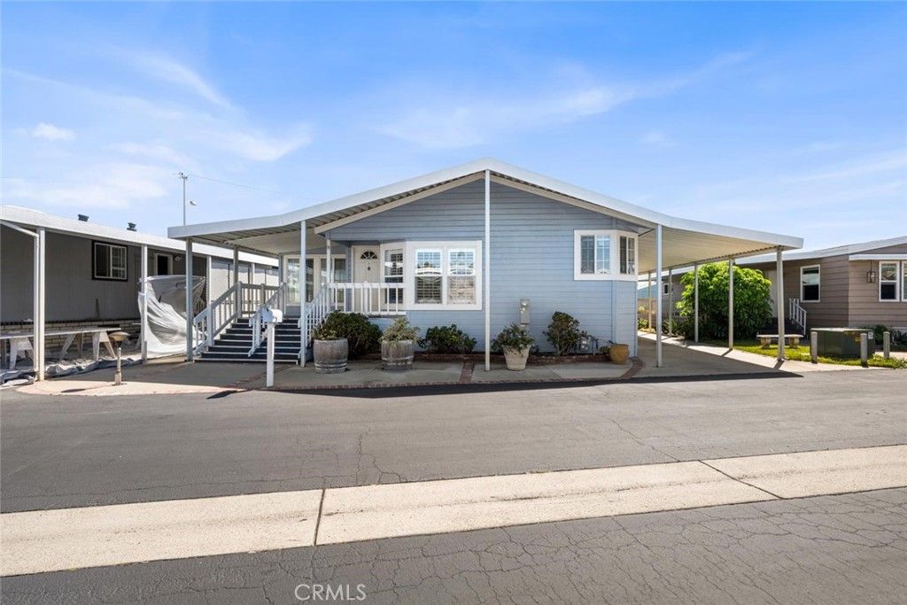 16222 Monterey Ln. 214, Huntington Beach, CA 92649 — exterior