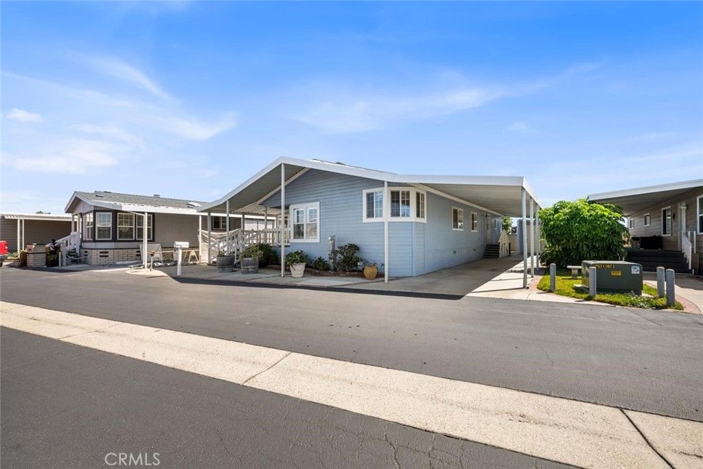 16222 Monterey Ln. 214, Huntington Beach, CA 92649 — photo 2