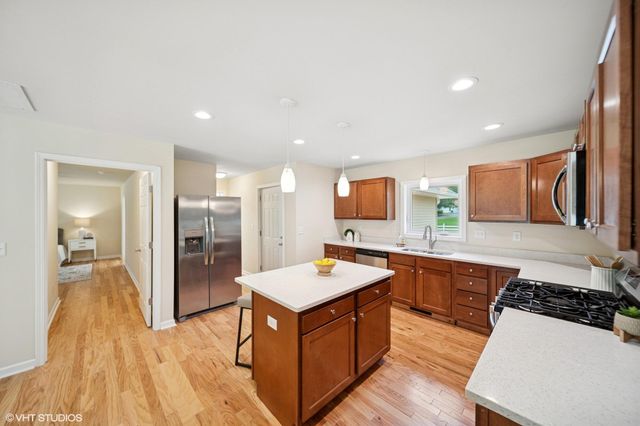 9102 W Valley Court, Michigan City, IN 46360