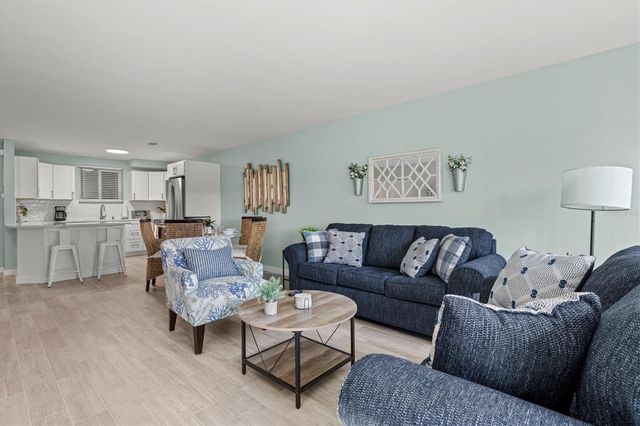 500 S WASHINGTON DRIVE 2A, Sarasota, FL 34236