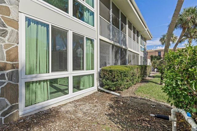 500 S WASHINGTON DRIVE 2A, Sarasota, FL 34236