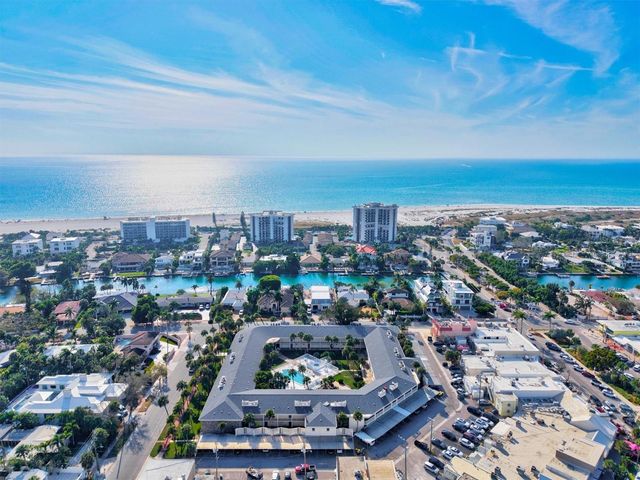 500 S WASHINGTON DRIVE 2A, Sarasota, FL 34236