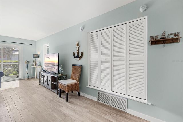 500 S WASHINGTON DRIVE 2A, Sarasota, FL 34236