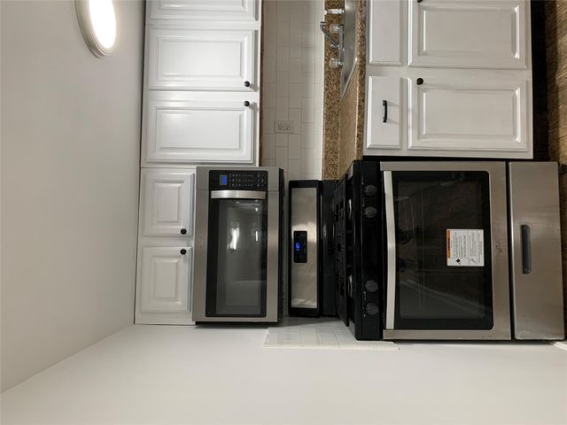 2263 Ryer Avenue, Bronx, NY 10457