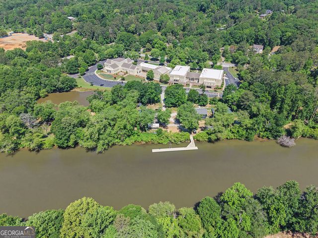 650 Riverside Road, Roswell, GA 30075