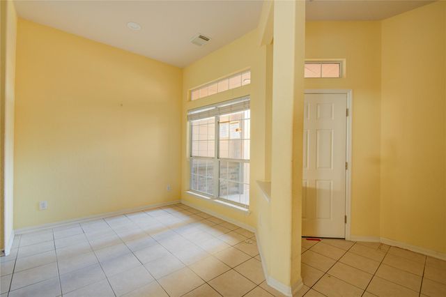 8935 Summer Ash Lane, Sugar Land, TX 77479