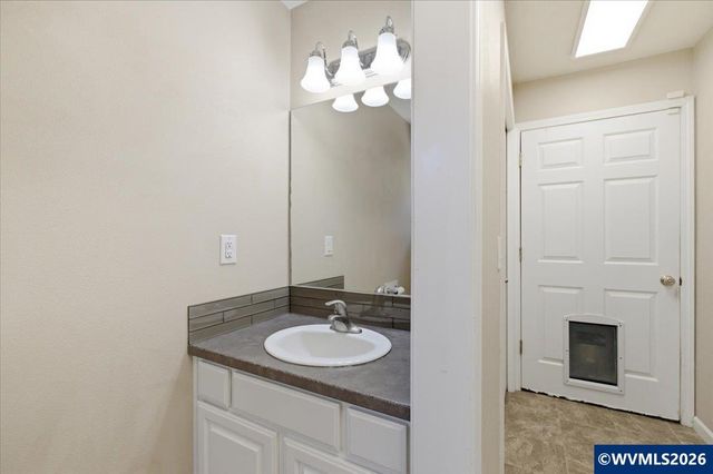 1290 Prairie Grass Av NE, Keizer, OR 97303
