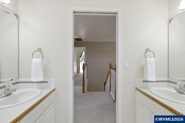 1290 Prairie Grass Av NE, Keizer, OR 97303