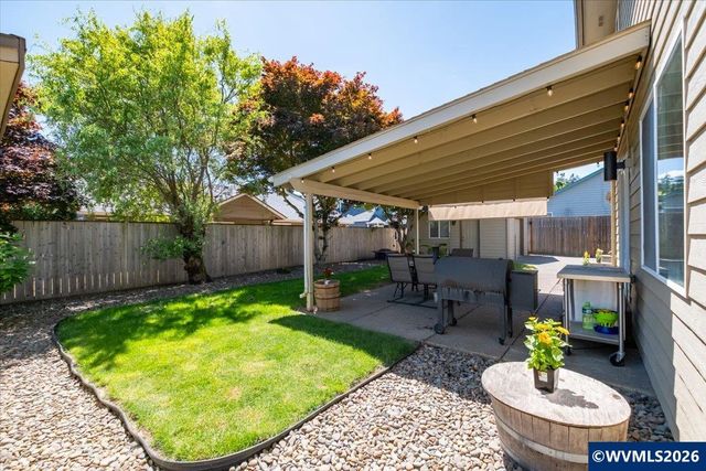1290 Prairie Grass Av NE, Keizer, OR 97303