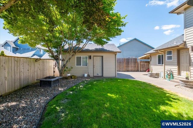 1290 Prairie Grass Av NE, Keizer, OR 97303