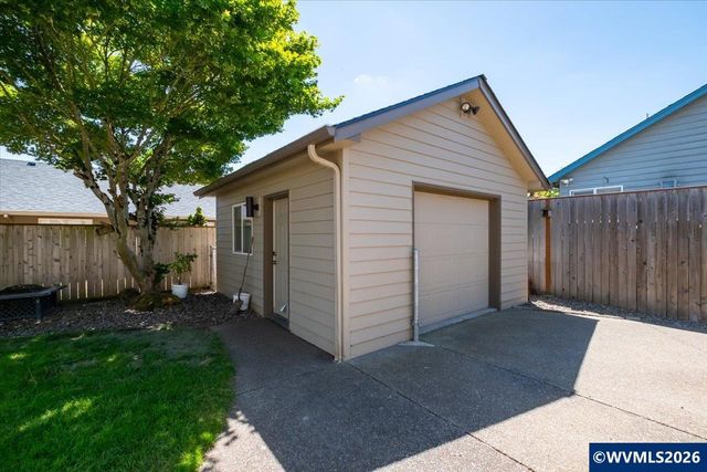 1290 Prairie Grass Av NE, Keizer, OR 97303