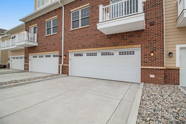 7933 Grand Street 44, Dexter, MI 48130