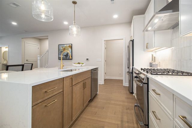 7933 Grand Street 44, Dexter, MI 48130