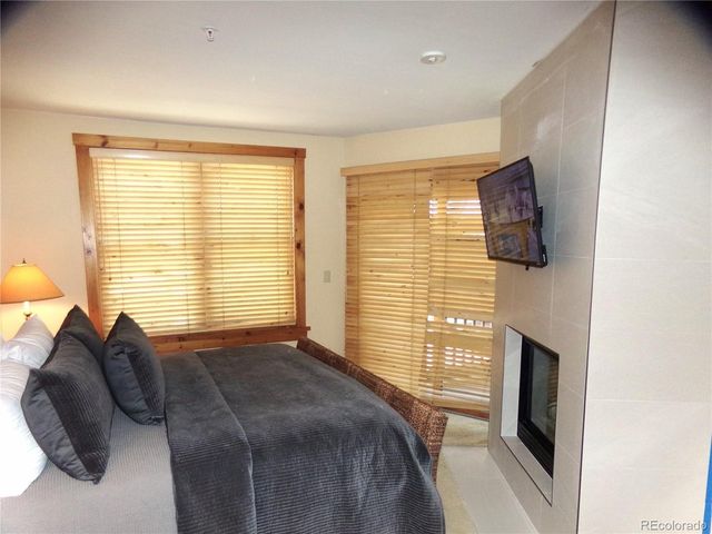 100 Dercum Sq 8359, Dillon, CO 80435