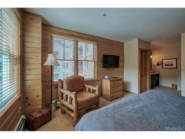 100 Dercum Sq 8359, Dillon, CO 80435