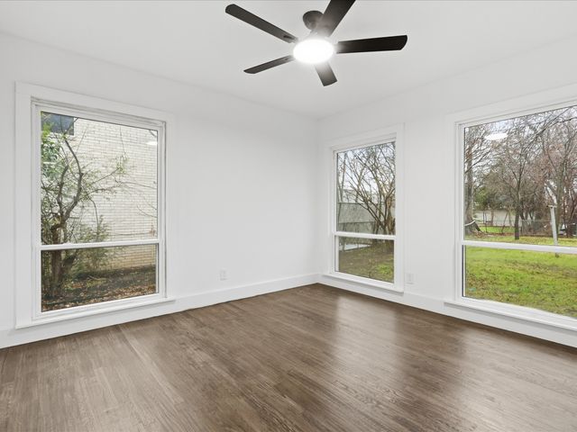 6624 Reeves Street, Richland Hills, TX 76118
