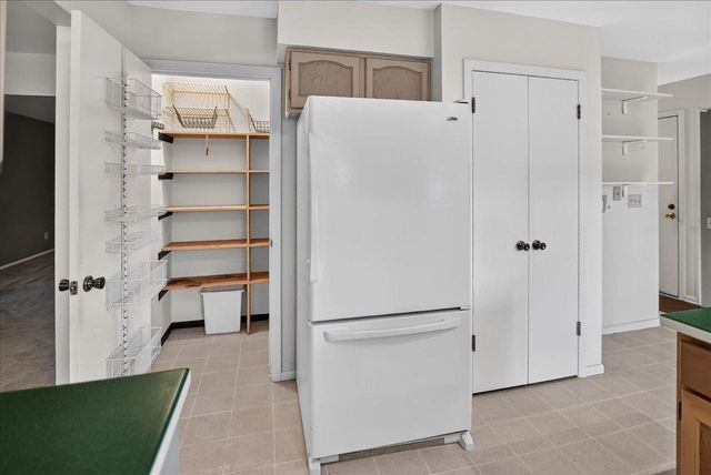 3306 Kingston Drive, Madison, WI 53713
