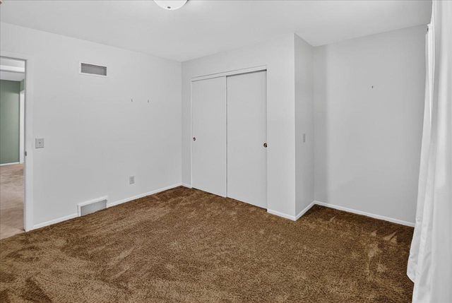 3306 Kingston Drive, Madison, WI 53713