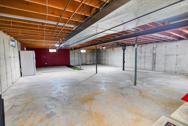 3306 Kingston Drive, Madison, WI 53713