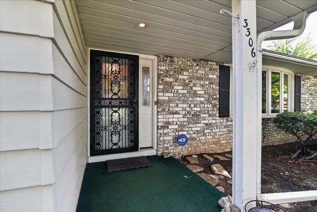 3306 Kingston Drive, Madison, WI 53713