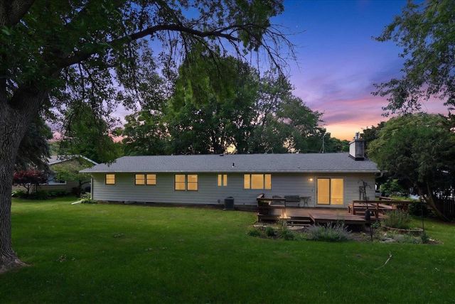 3306 Kingston Drive, Madison, WI 53713