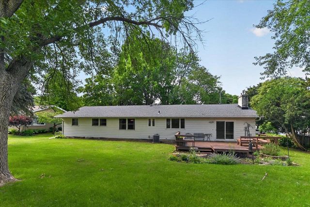 3306 Kingston Drive, Madison, WI 53713