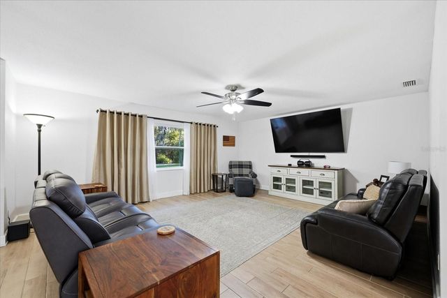 30424 HILLSIDE LANE, Wesley Chapel, FL 33545