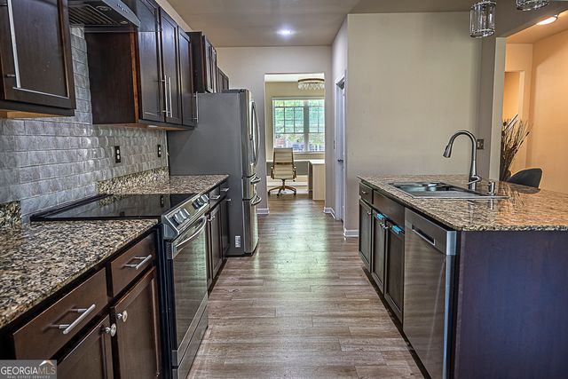 3922 Makeover Court, Atlanta, GA 30349