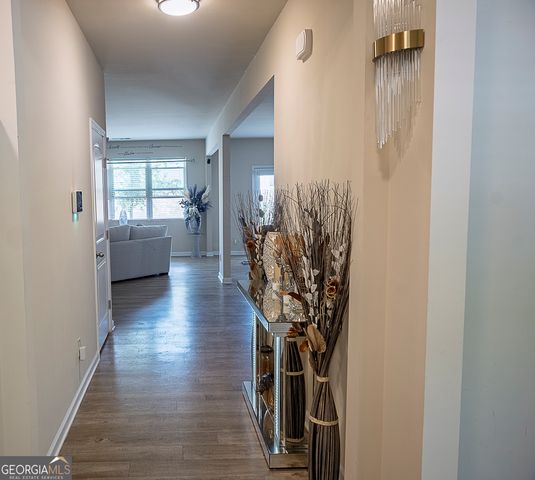 3922 Makeover Court, Atlanta, GA 30349