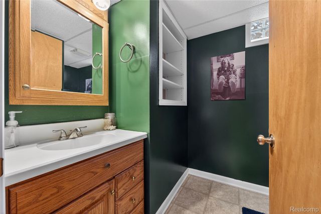 33225 Florence Street, Garden City, MI 48135