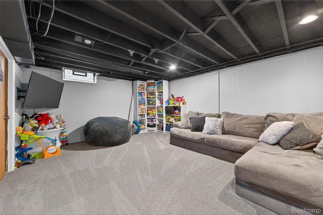 33225 Florence Street, Garden City, MI 48135