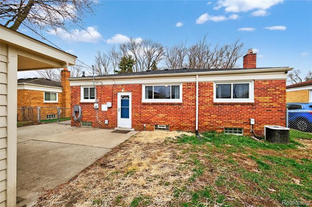 33225 Florence Street, Garden City, MI 48135