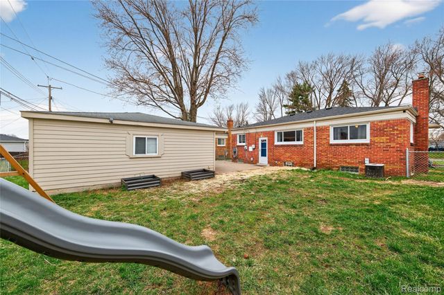 33225 Florence Street, Garden City, MI 48135