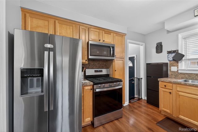 33225 Florence Street, Garden City, MI 48135