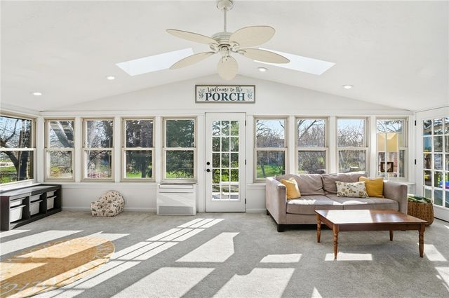 220 N Garber Drive, Tipp City, OH 45371