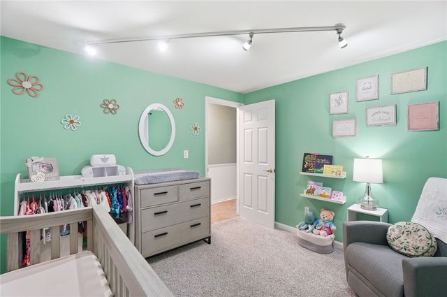 220 N Garber Drive, Tipp City, OH 45371