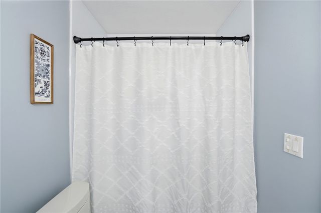 220 N Garber Drive, Tipp City, OH 45371